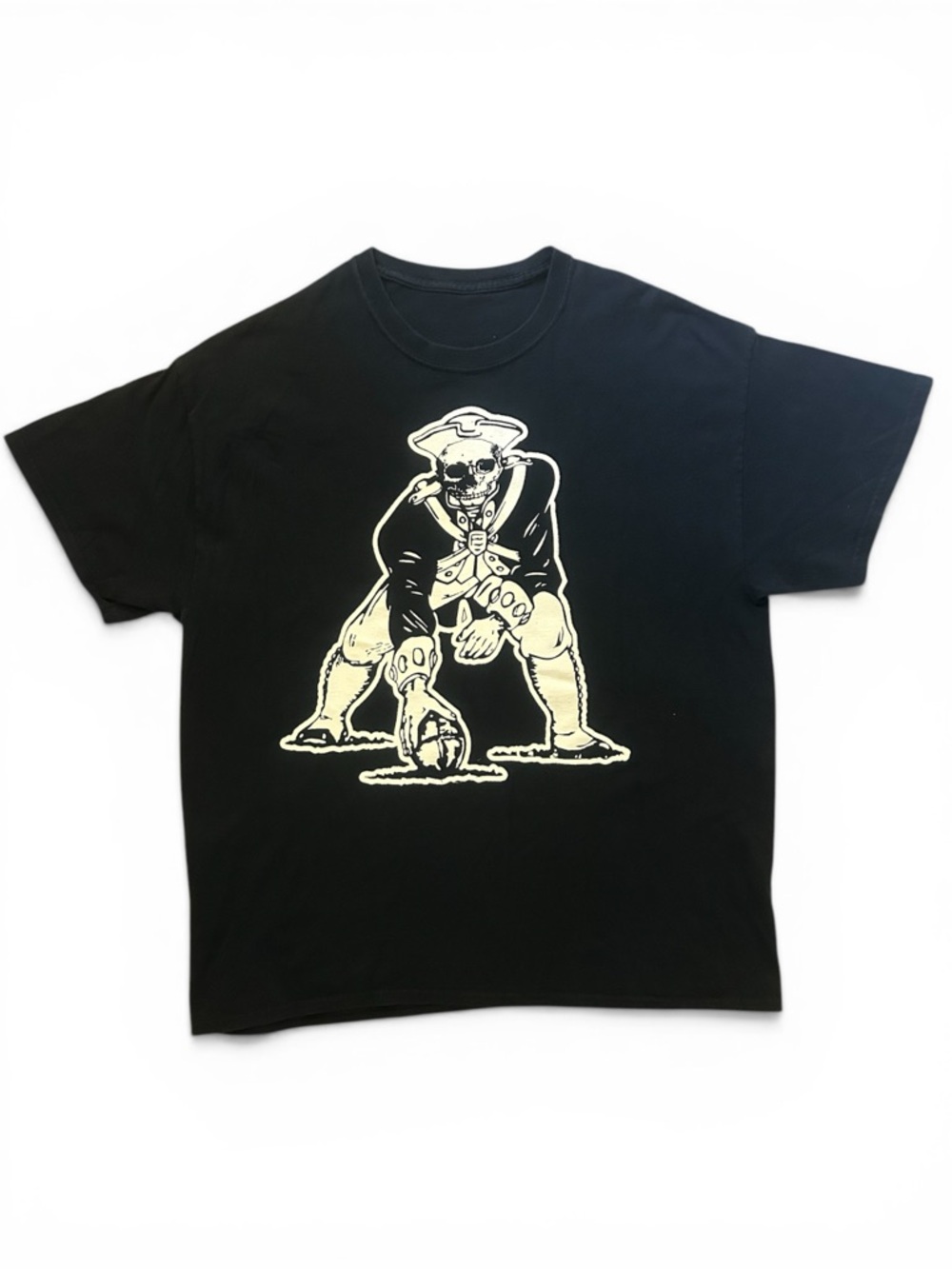 Men's Black Graphic T‑Shirt with Pat the Patriot Skull 💀